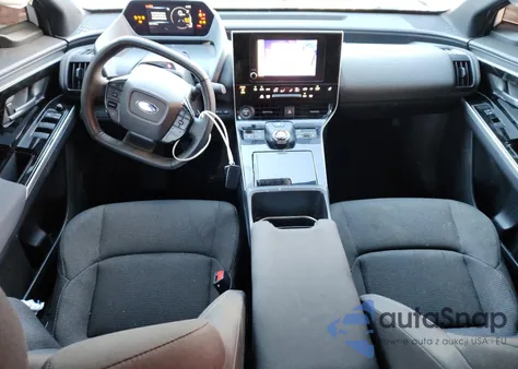 2024 Subaru Solterra Premium z USA, uszkodzony, nr VIN JTMABABA3RA051669